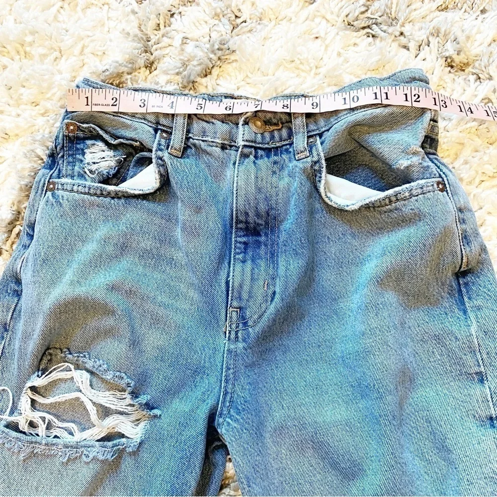 We the free | High Rise Distressed Jeans Size 26